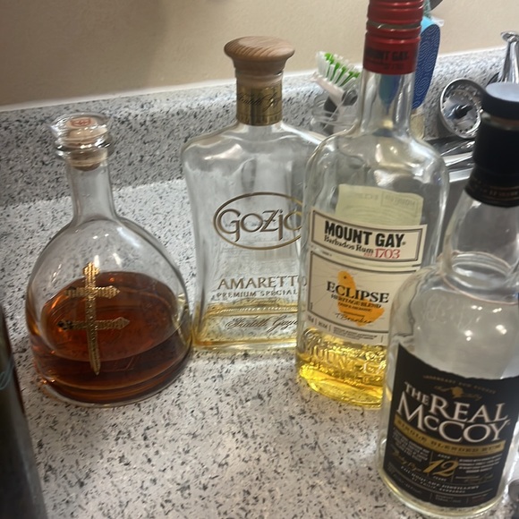 Empty high end bottles Dusse High West Kirk & Sweeney, DYI, Art projects, Vases - Picture 8 of 12